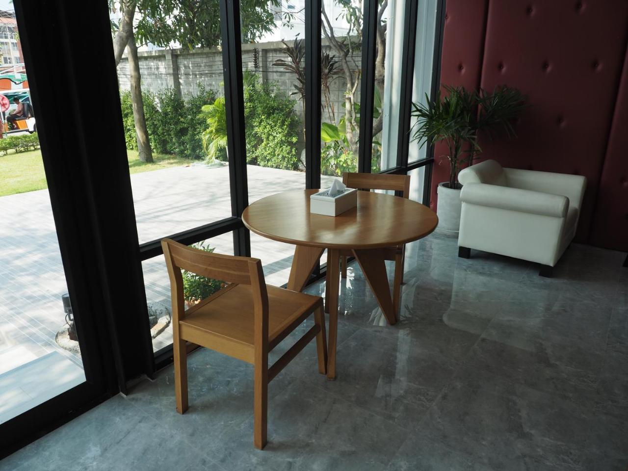 Warila Hotel Samut Prakan Exteriér fotografie